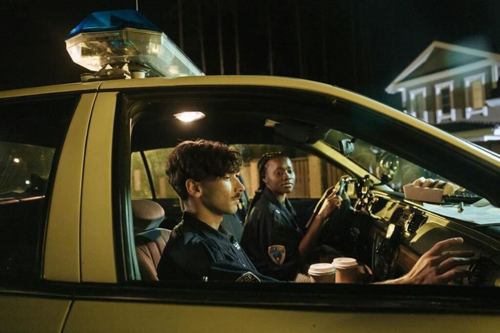 How Can You Stay Alert During Long Drives at Night?